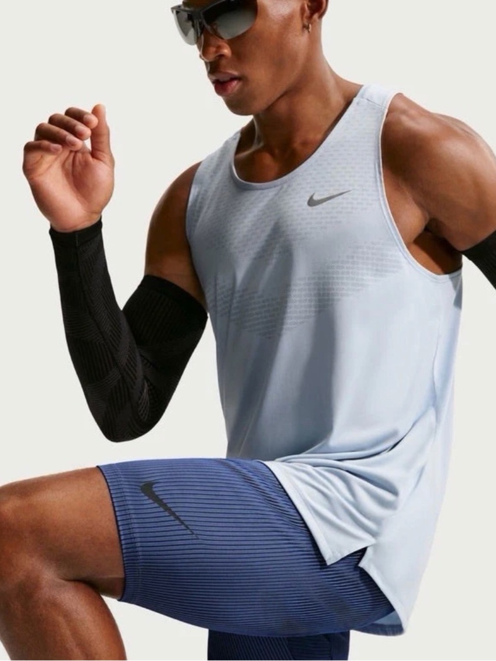 Nike AeroSwift Dri‑FIT ADV Running 1/2 Length Tights Men’s Large L FN3369‑480 - Picture 4 of 5